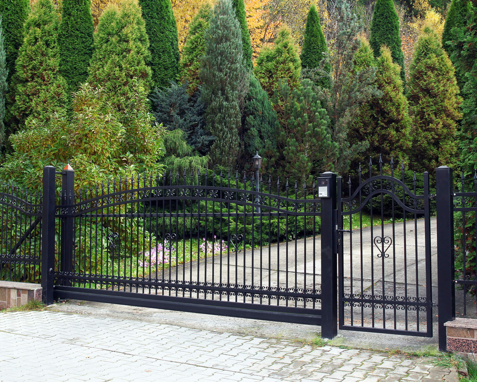 Metal Sliding Gates