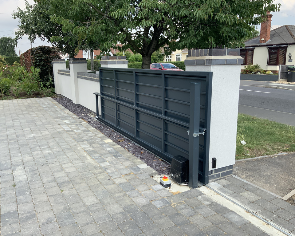 Electric Sliding Gates